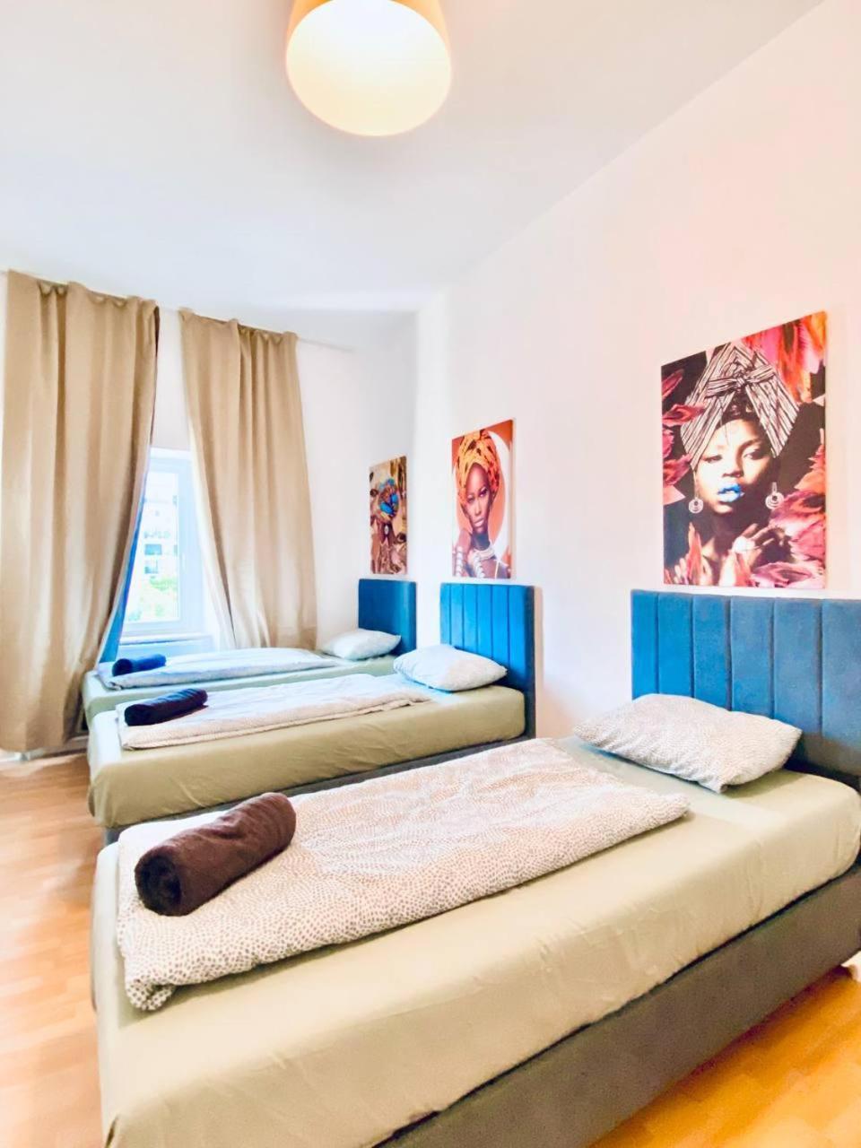 Spacious 4-bedroom For Big Groups Apartment *