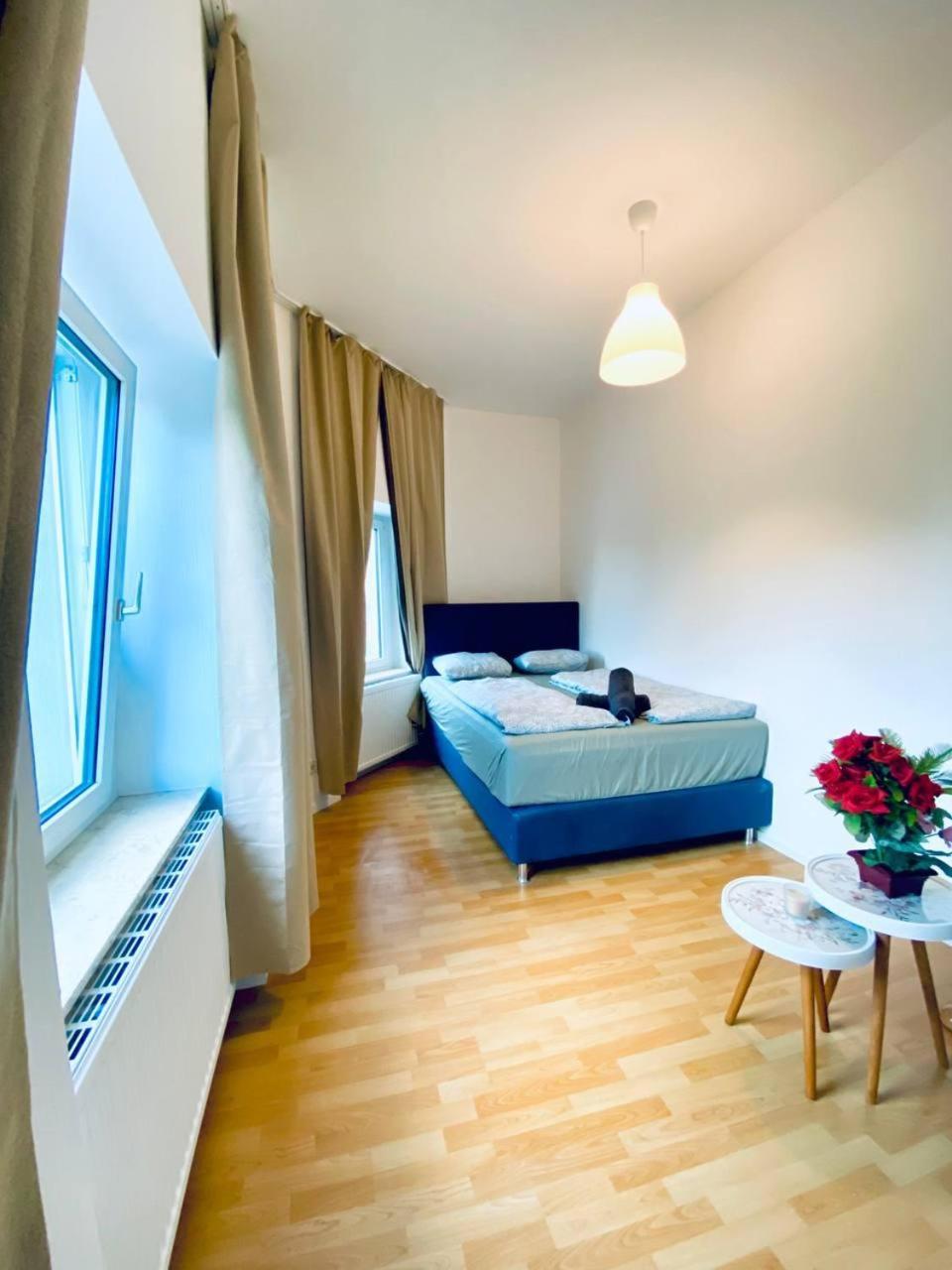 Apartment Spacious 4-bedroom For Big Groups Wien
