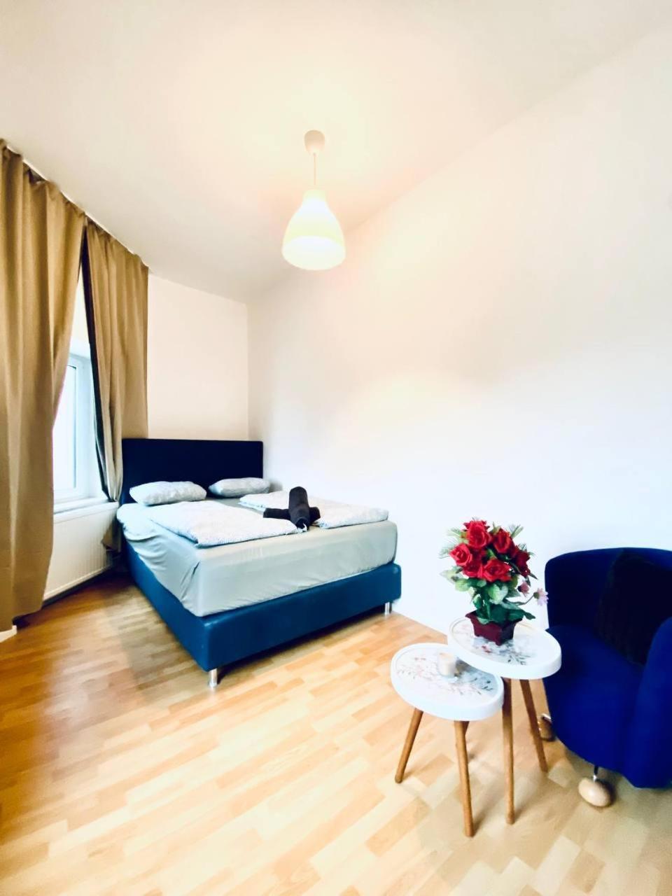 Apartment Spacious 4-bedroom For Big Groups Wien